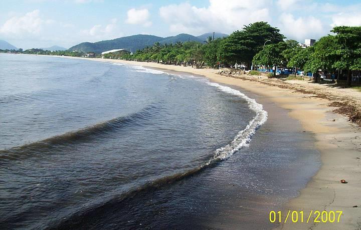 Aptos Familia Com Ar Condicionado Ubatuba Praia Pereque Acu Eksteriør bilde