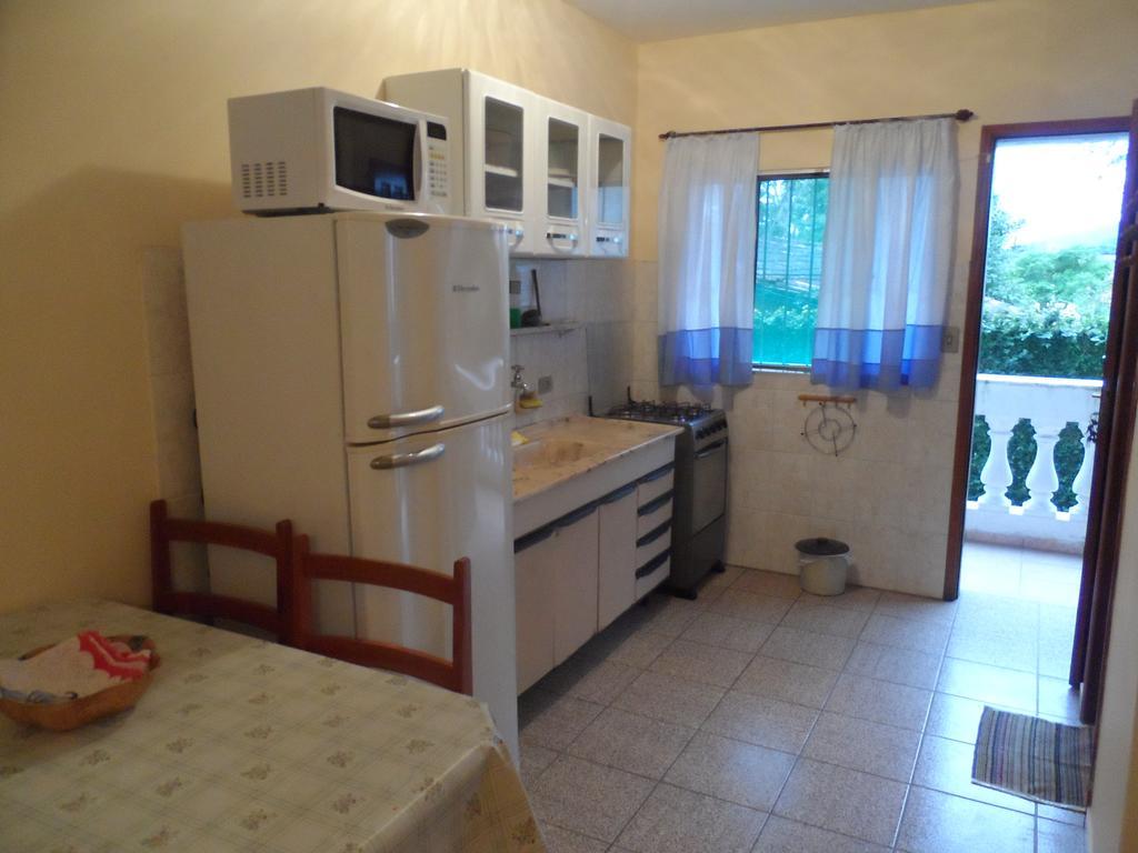 Aptos Familia Com Ar Condicionado Ubatuba Praia Pereque Acu Eksteriør bilde